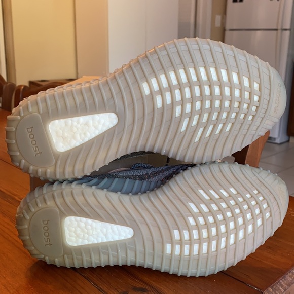 Yeezy Boost 350 V2 Beluga ☄️🌪 - Picture 5 of 11